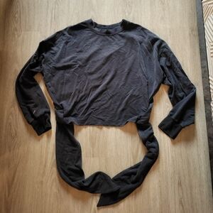 Athleta Pre-owned Black Tie Back Pull Over Cropped Sweater *stained*